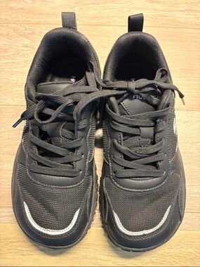 Women's Black Athletic Lace-Up Sneakers